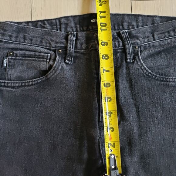 Vans V16 Jeans Mens 30x32 Black Slim Fit Mid Rise Skateboarding Denim Pants - Picture 7 of 9